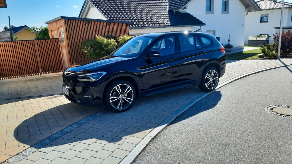 Image of BMW X1