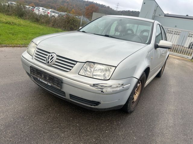 Volkswagen Bora 1.6 Comfortline Klima Scheckheft