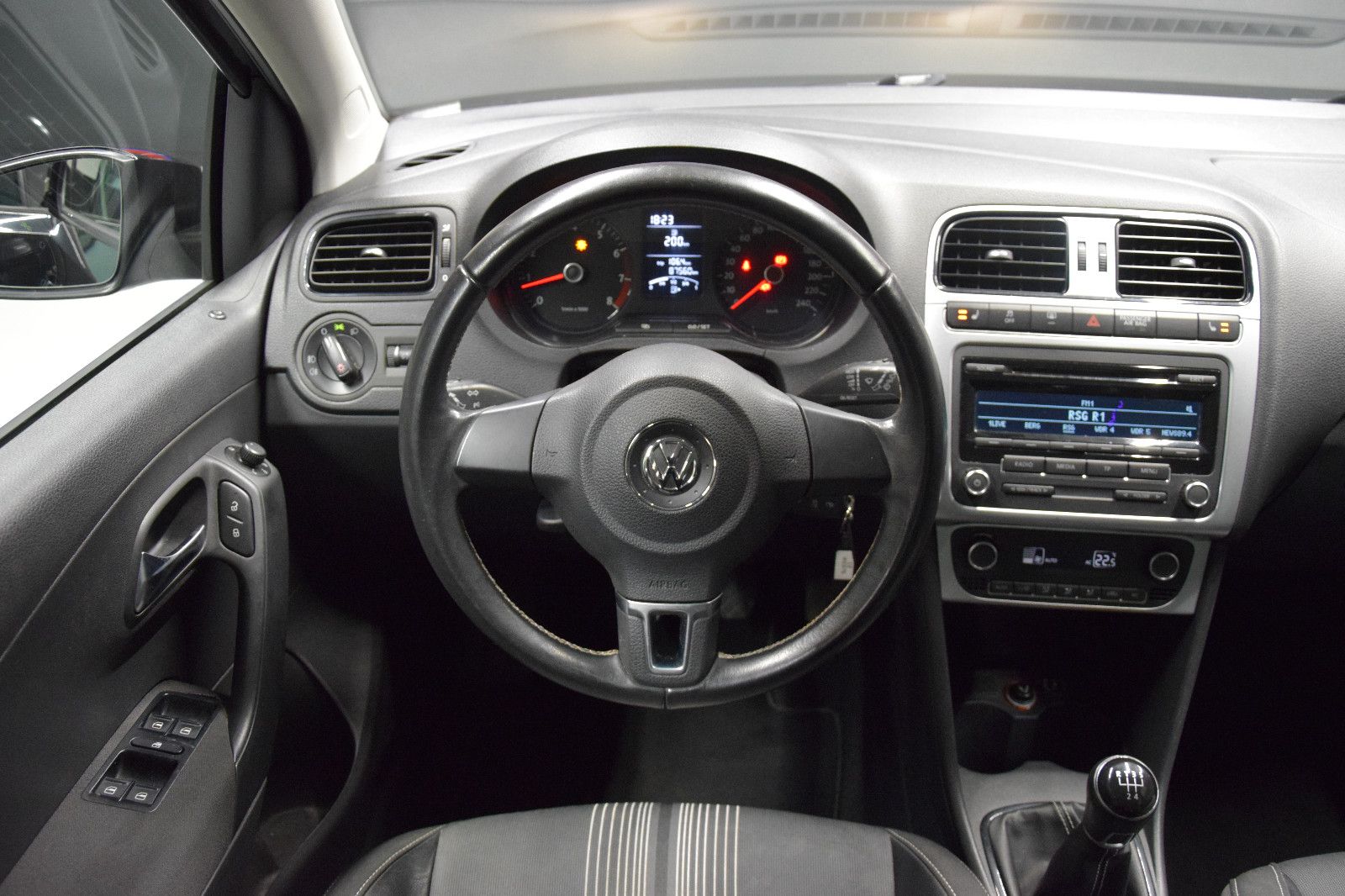 Fahrzeugabbildung Volkswagen Polo V Match Klima Sitzhz PDC 2.Hd