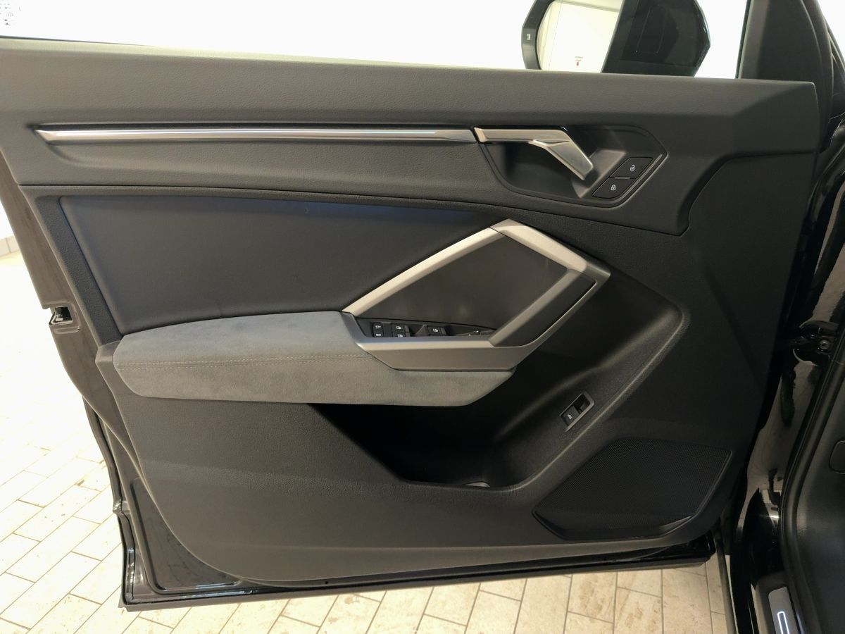 Audi Q3 - Bild 18