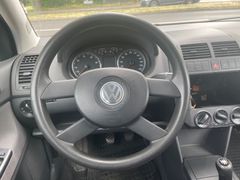 Fahrzeugabbildung Volkswagen Polo IV 1.4 FSI Highline*Klima*Tempomat*