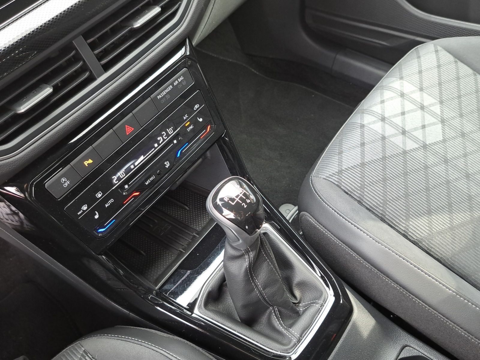 Volkswagen T-Cross - Bild 23