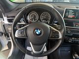 BMW X1 xDrive 20i Panorama / Head up / Kamera - BMW X1 Gebrauchtwagen in Hamburg