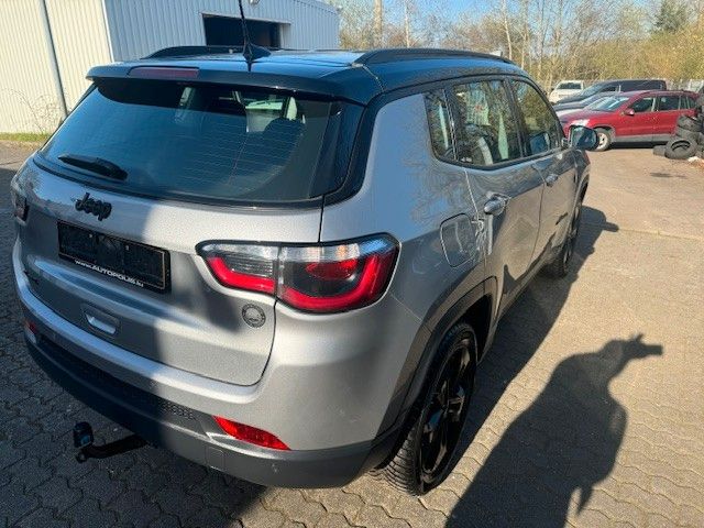 Fahrzeugabbildung Jeep Compass  4WD AUTOMATIK LEDER NAVI KAMERA AHK