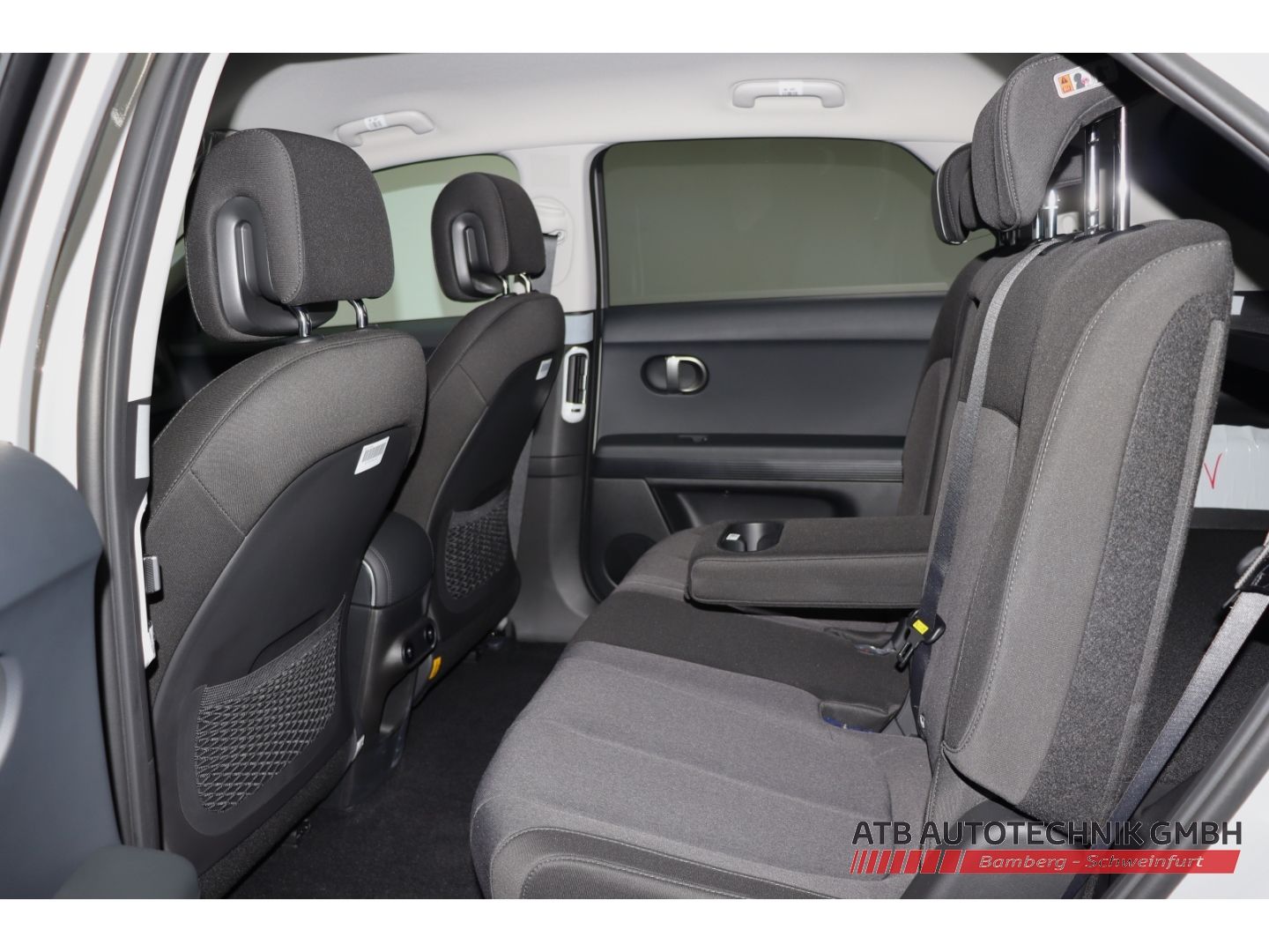 Fahrzeugabbildung Hyundai IONIQ 5 MY26 CENTRIQ 84kWh Batterie 229PS 2WD