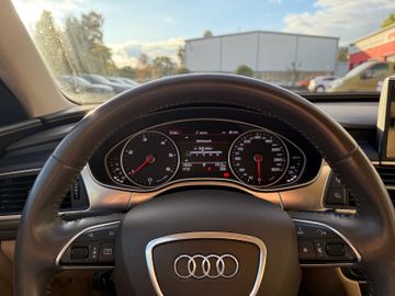 Audi A6 Avant 2.0 TDI+Xenon+Leder+Navi+Stdhzg.+AHK+