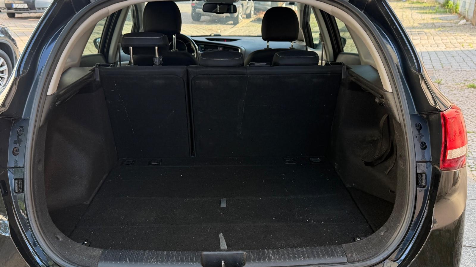Kia cee'd Sportswagon 1.6 GDI Platinum Edition