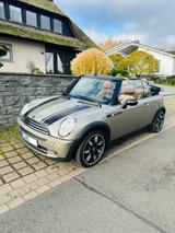 MINI SONDEREDITION "SIDEWALK" 2. Hand NUR 78.000 Km