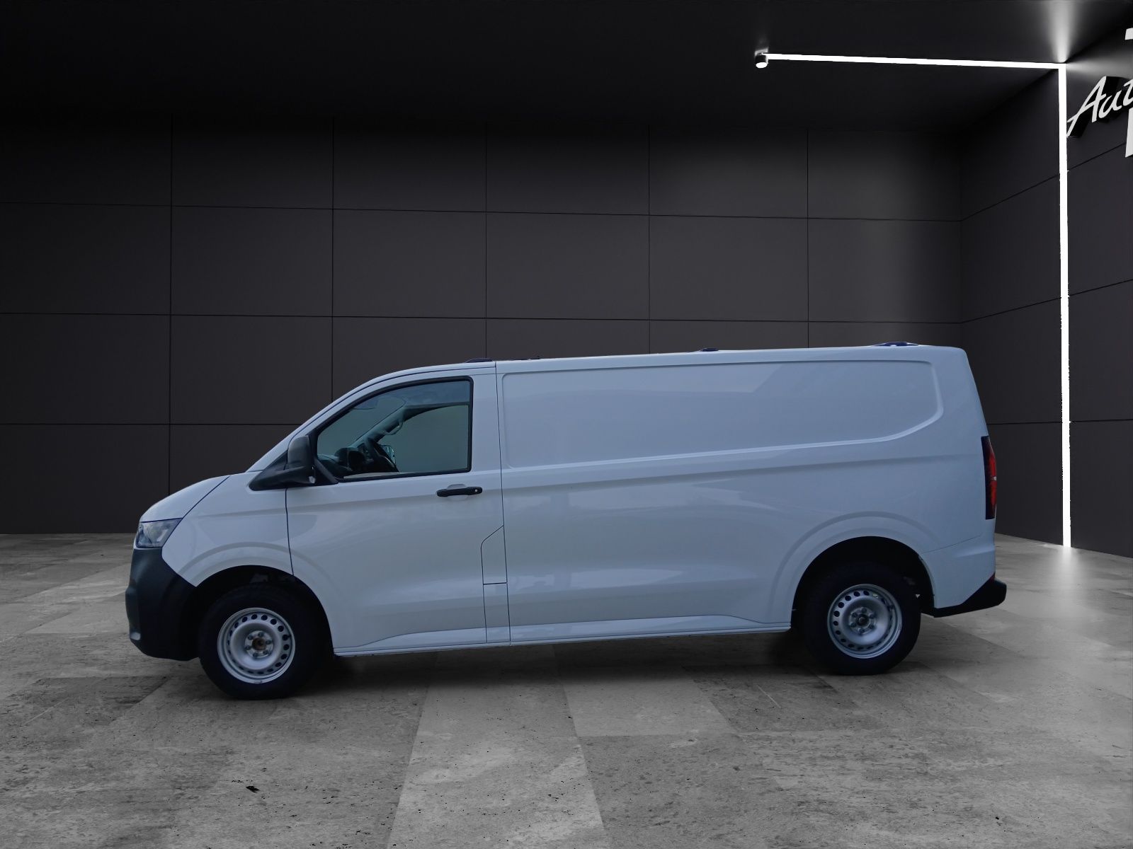 Fahrzeugabbildung Volkswagen T7 e-Transporter Kasten BEV 100 kW LR AHK, REAR