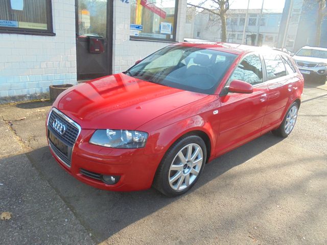 Audi A3 2.0 TFSI Ambition quattro"KLIMATR.-XENON-AHK"