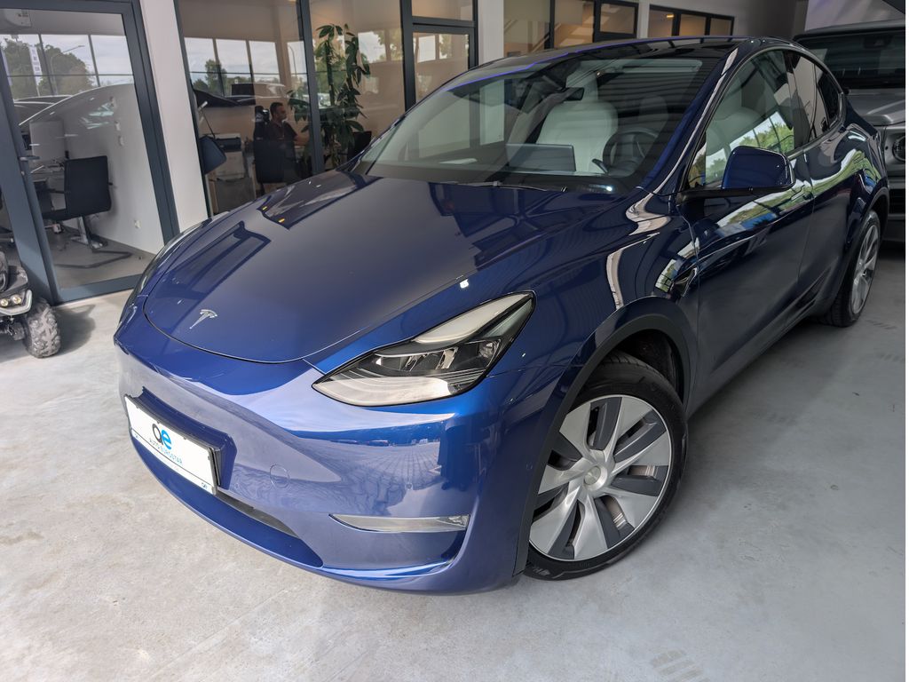 Image of Tesla Model Y