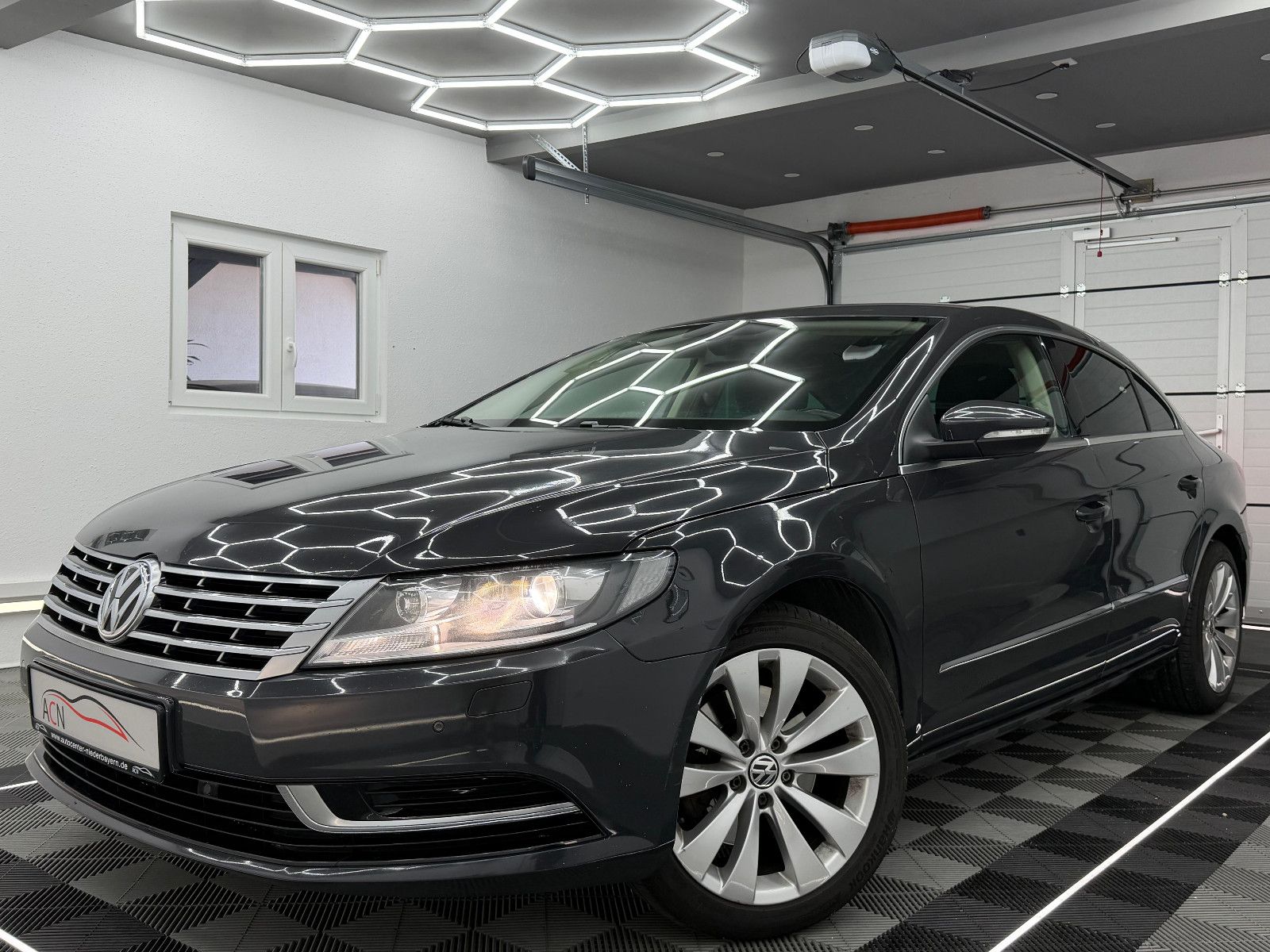 Fahrzeugabbildung Volkswagen CC 2.0 TDI NAVI/SHZG/TÜV 11.27/SCHECKHEFT