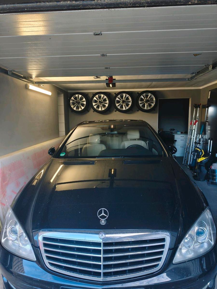 Mercedes-Benz S 320