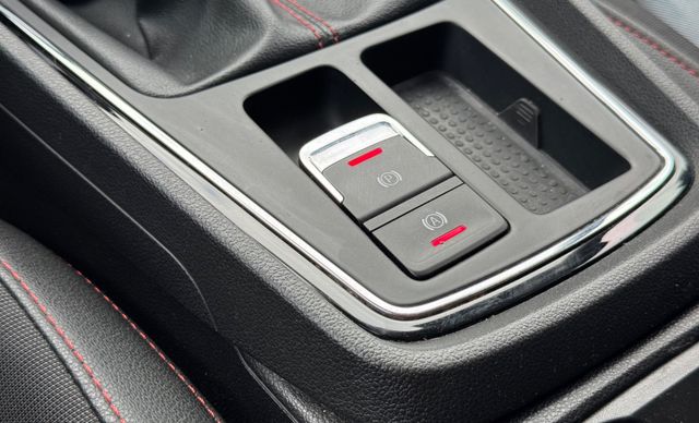 Seat Seat Leon ST FR *LED*SHZ*KAMERA*
