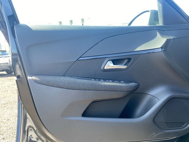 208 Hybrid 110 Style e-DSC 6