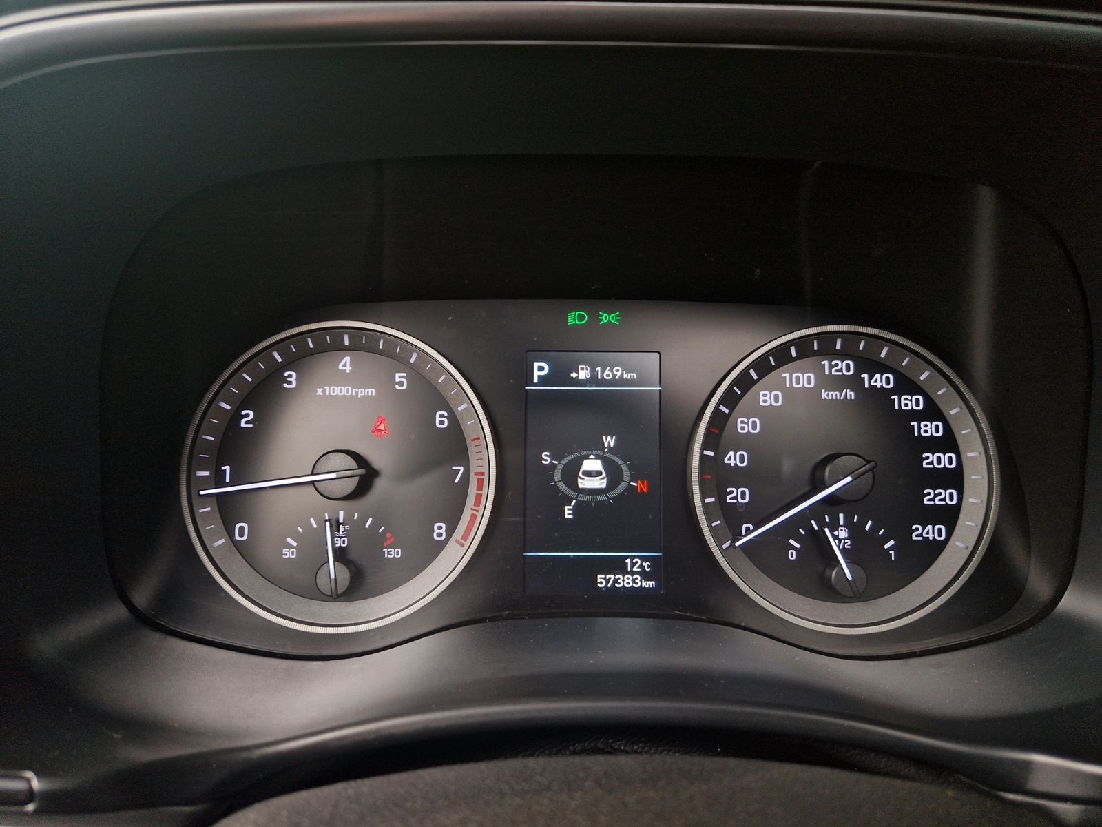 Fahrzeugabbildung Hyundai TUCSON 2WD N-Line PANO LED