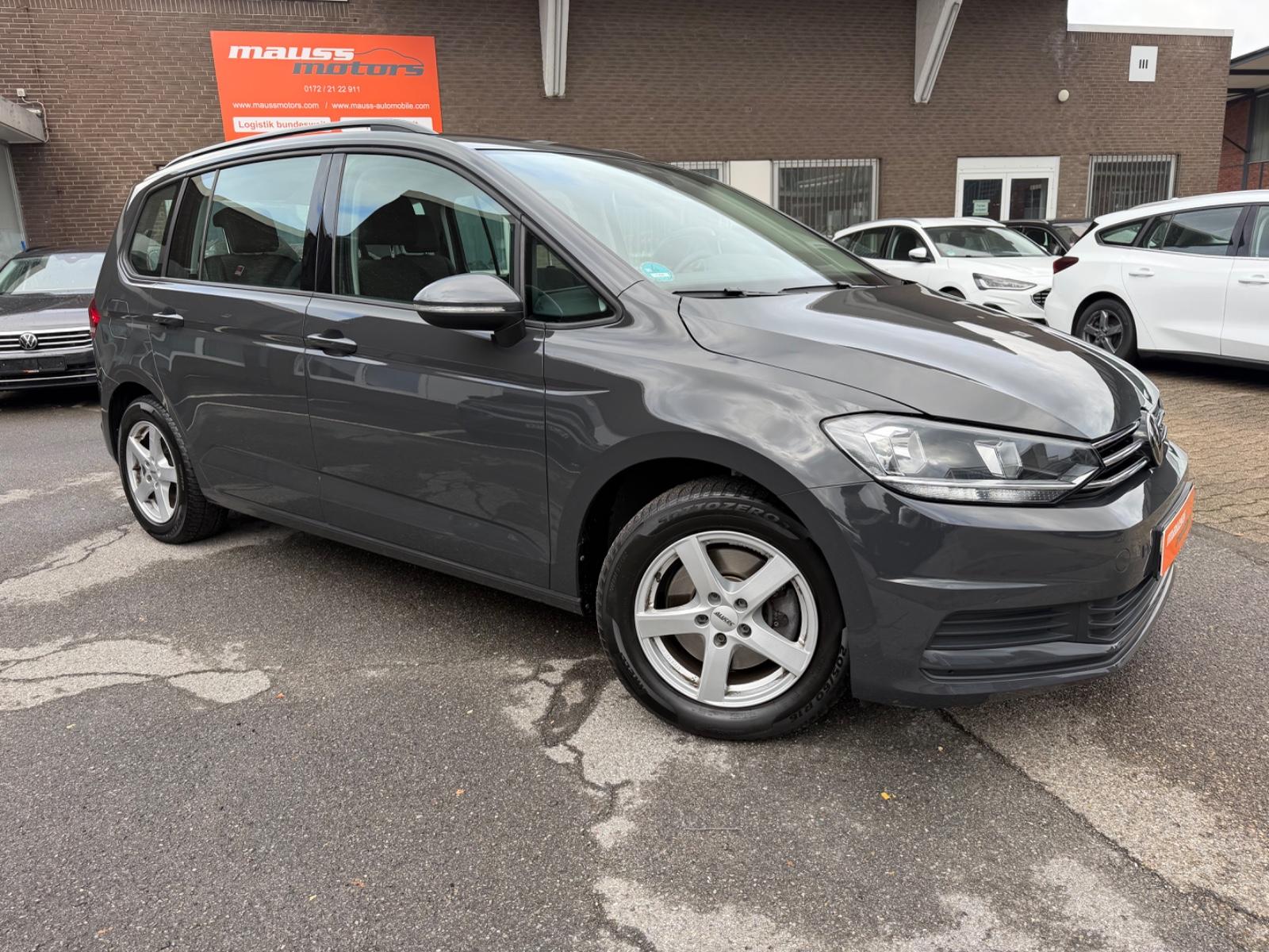 Volkswagen Touran Comfortline  RFK virt cockp LED - 288