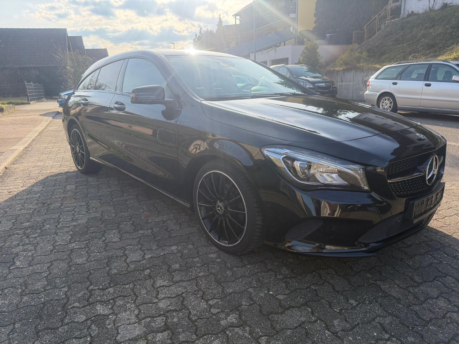Mercedes-Benz CLA 200 Shooting Brake
