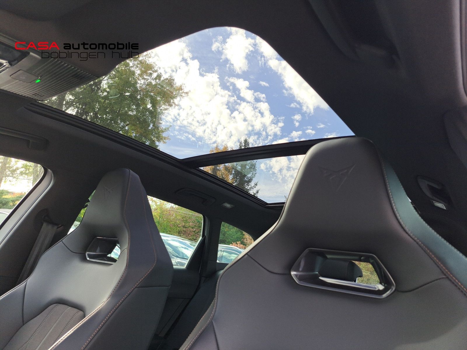 Leon Sportstourer VZ 4Drive 2.0 TSI DSG AHK Pano