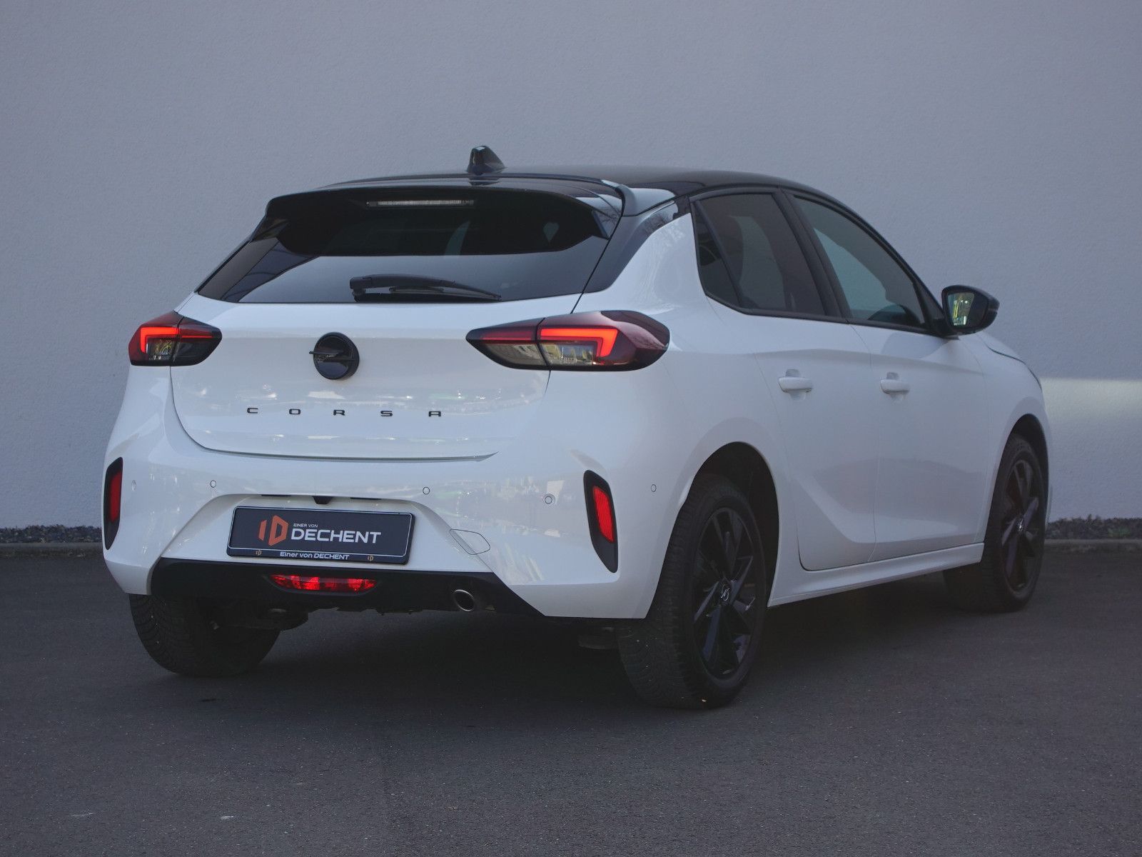Fahrzeugabbildung Opel Corsa 1.2 Turbo GS  Allwetter,Navi,Kamera,PDC,SH