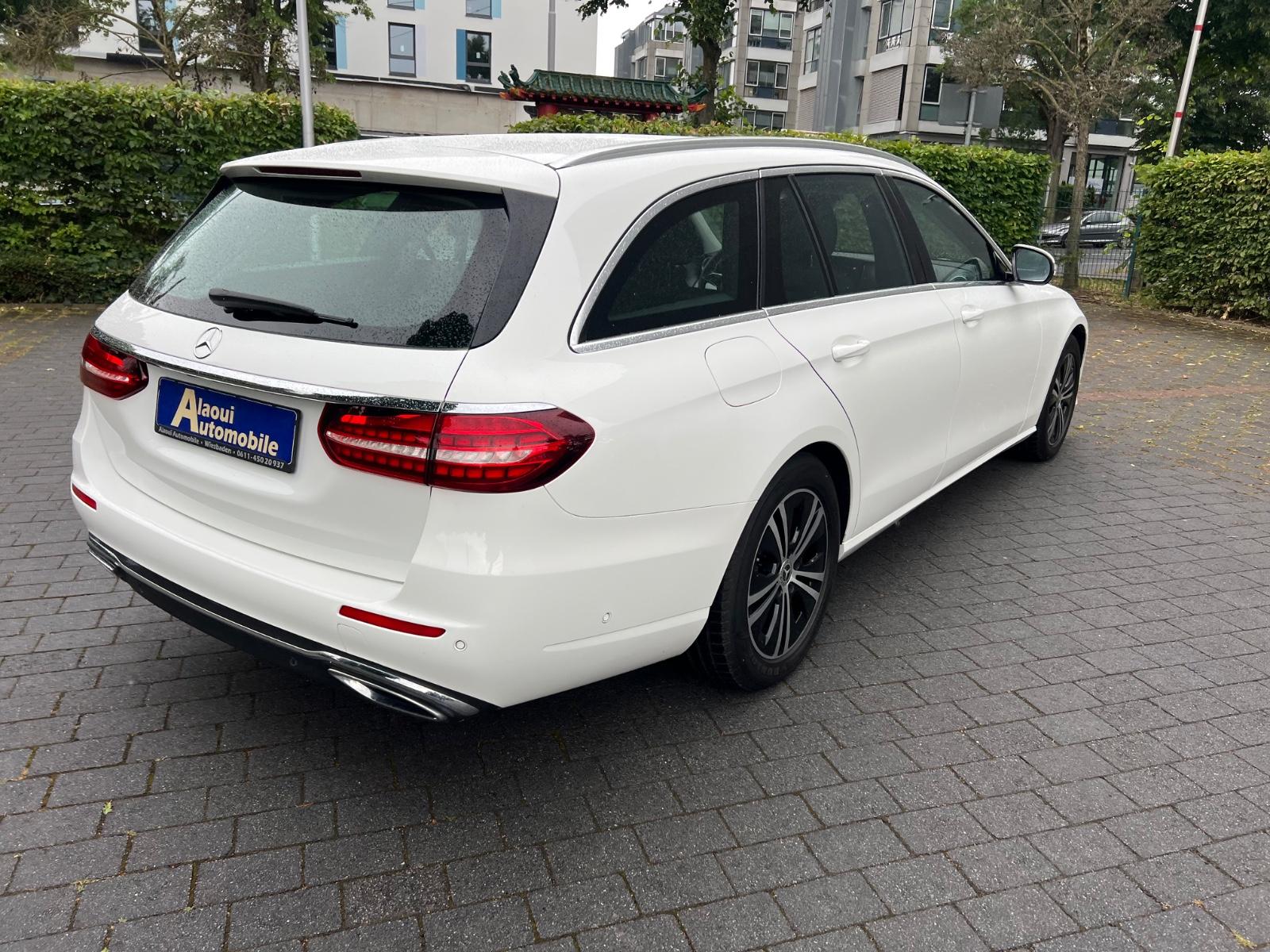 Mercedes-Benz E 220 E -Klasse T-Modell E 220 d