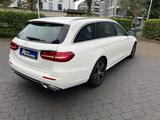 Mercedes-Benz E 220 E -Klasse T-Modell E 220 d - Mercedes-Benz E 220 mit Diesel-Antrieb: Kombi, Automatik