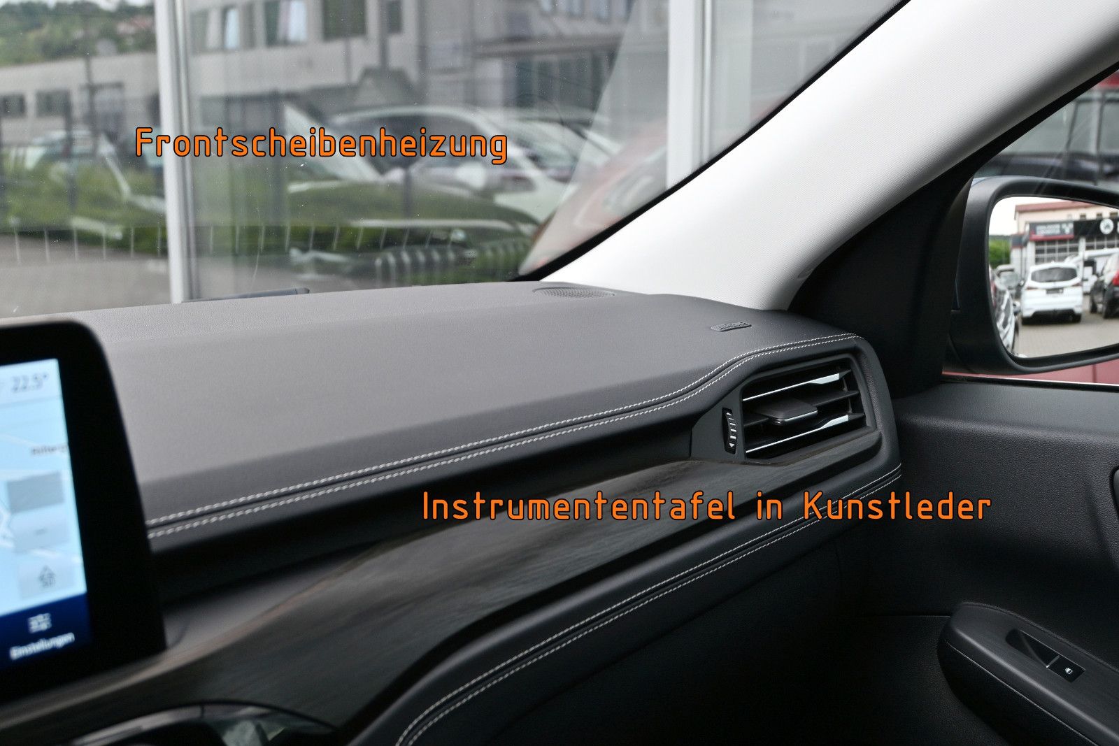 Fahrzeugabbildung Ford Kuga 2.0 D Aut. 4WD VIGNALE °ACC°HEAD-UP°STANDHZ