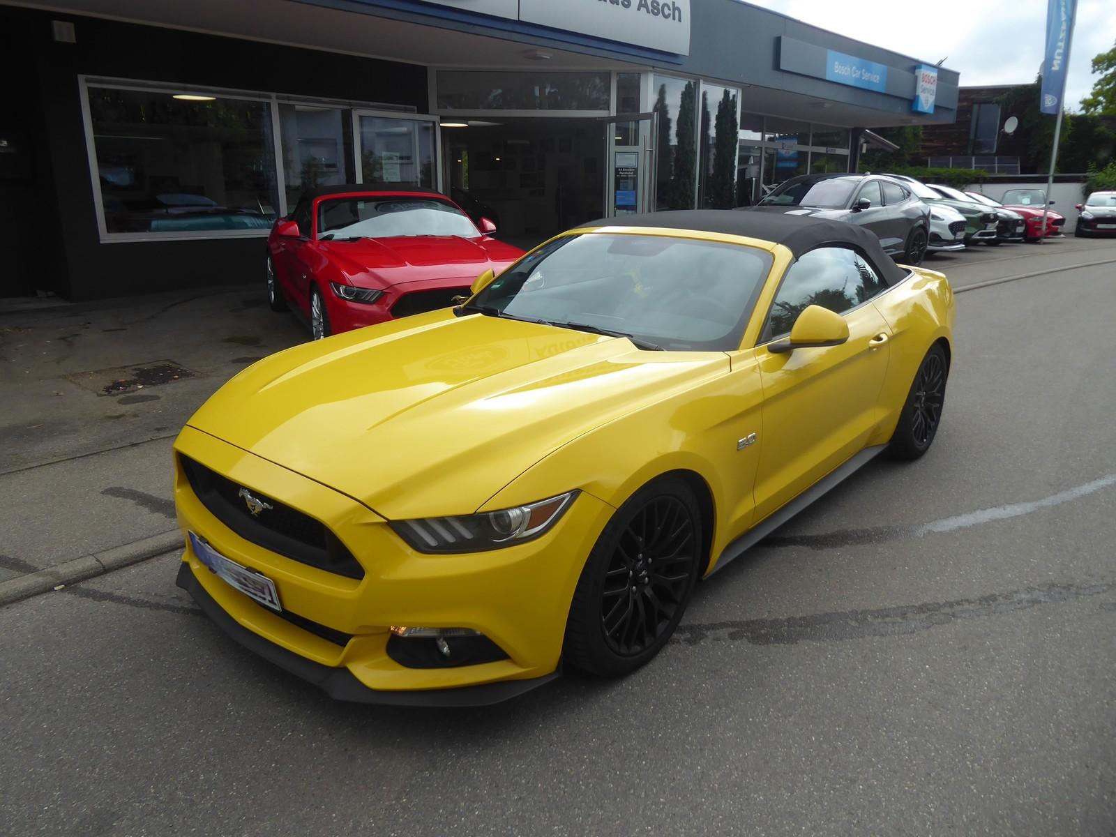 Ford Mustang GT Convertible