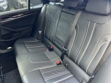BMW 520 - 12