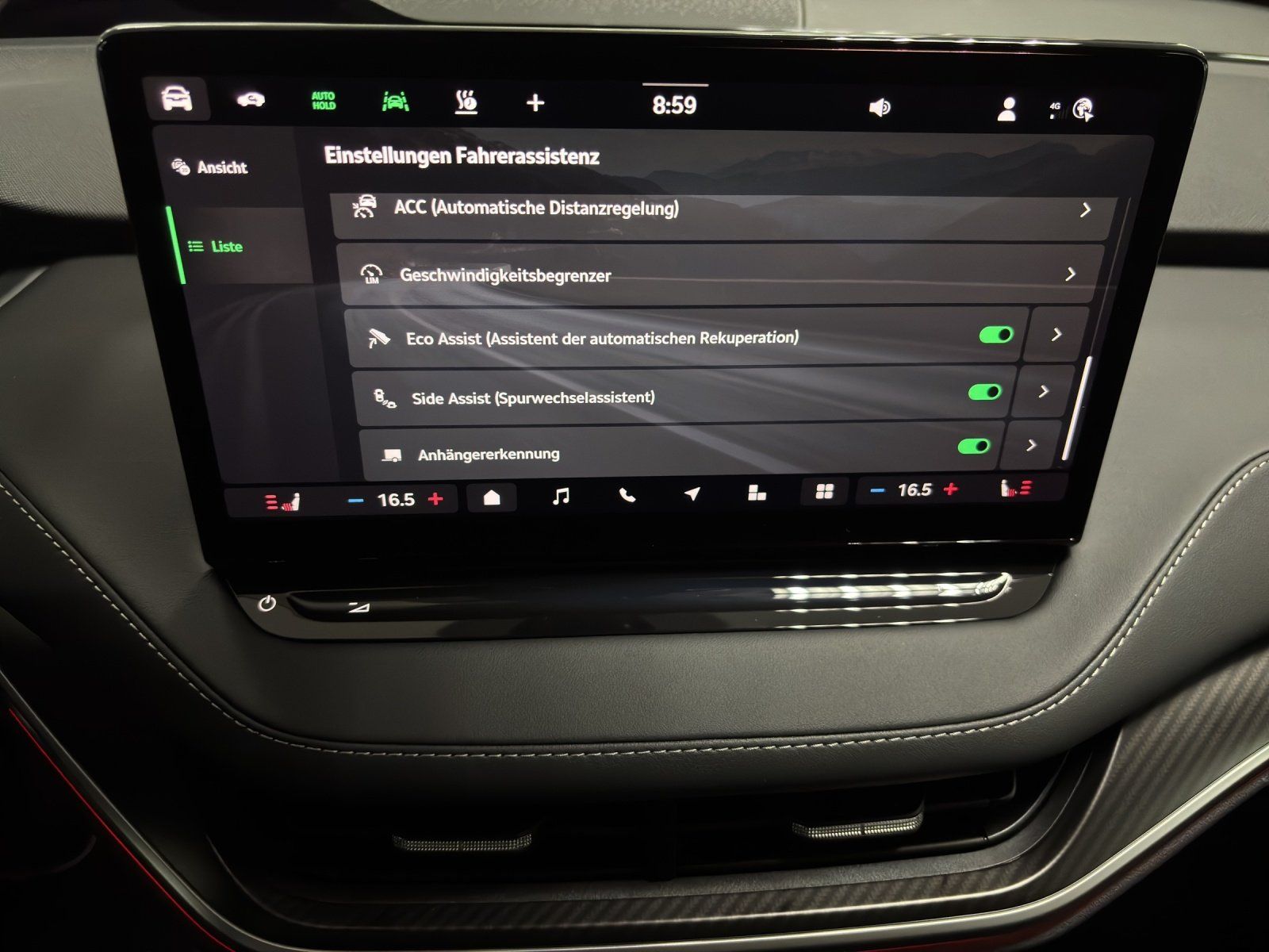 Fahrzeugabbildung SKODA Enyaq Coupe 85 Sportline