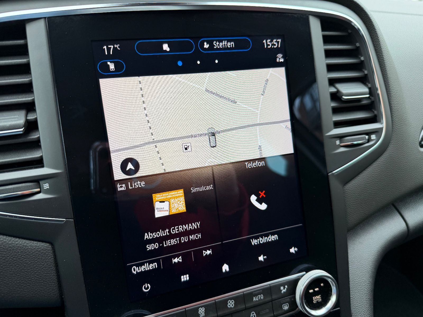 Fahrzeugabbildung Renault Megane IV Grandtour R.S. LINE 1-HD NAVI LED BOSE
