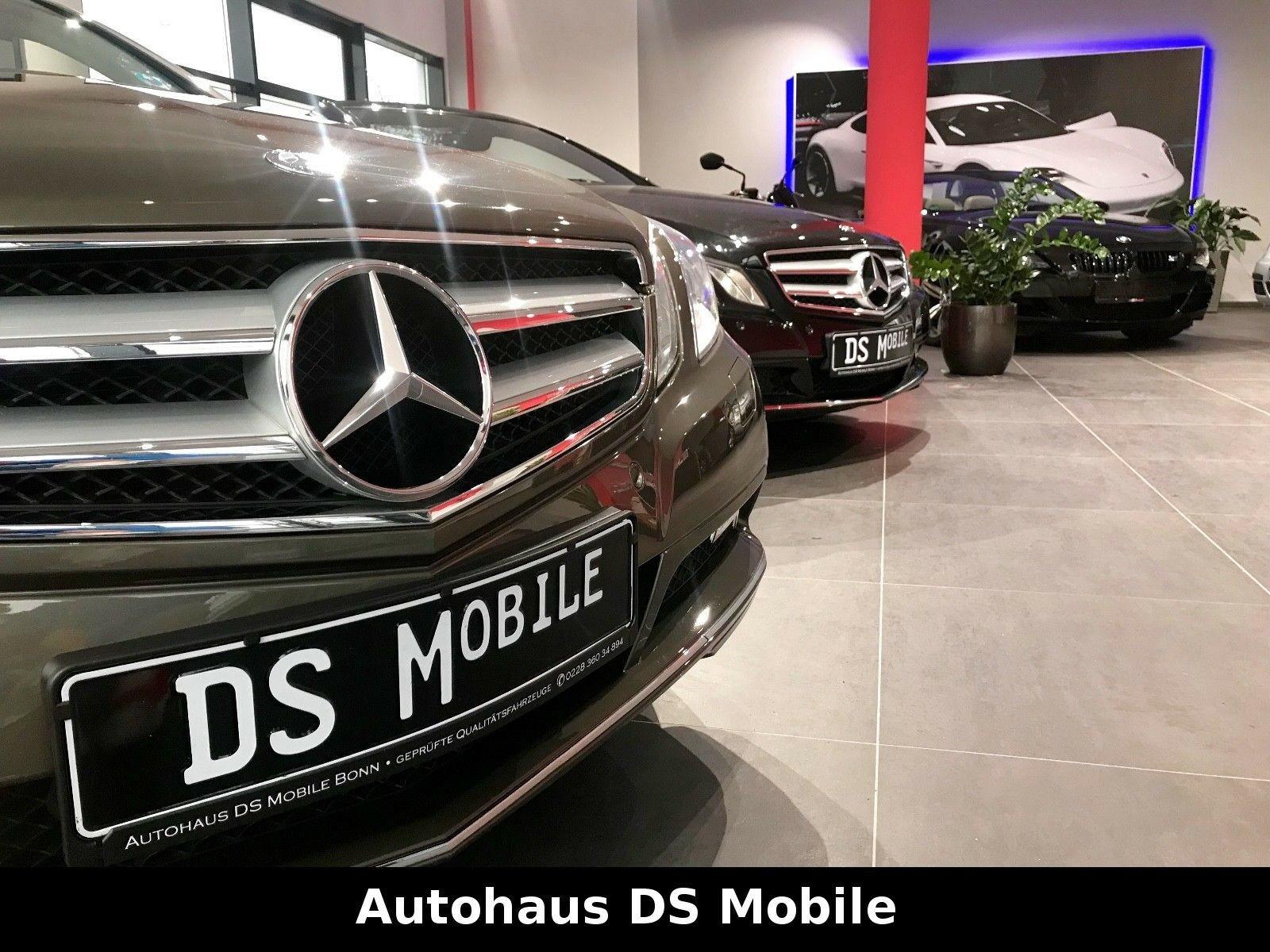showroom-image-main