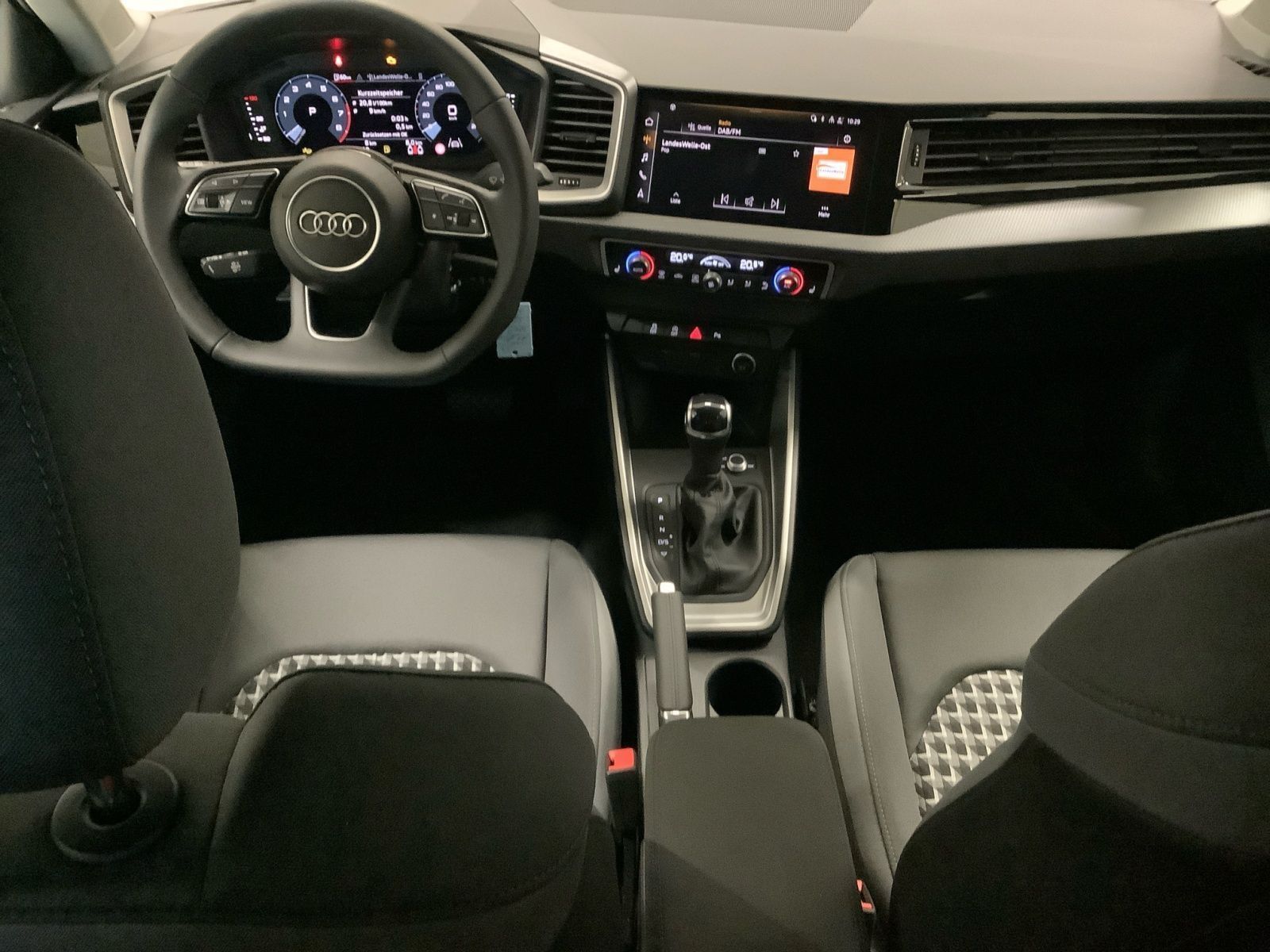 A1 allstreet 35 TFSI S tronic,Navi Plus,PDC Plus