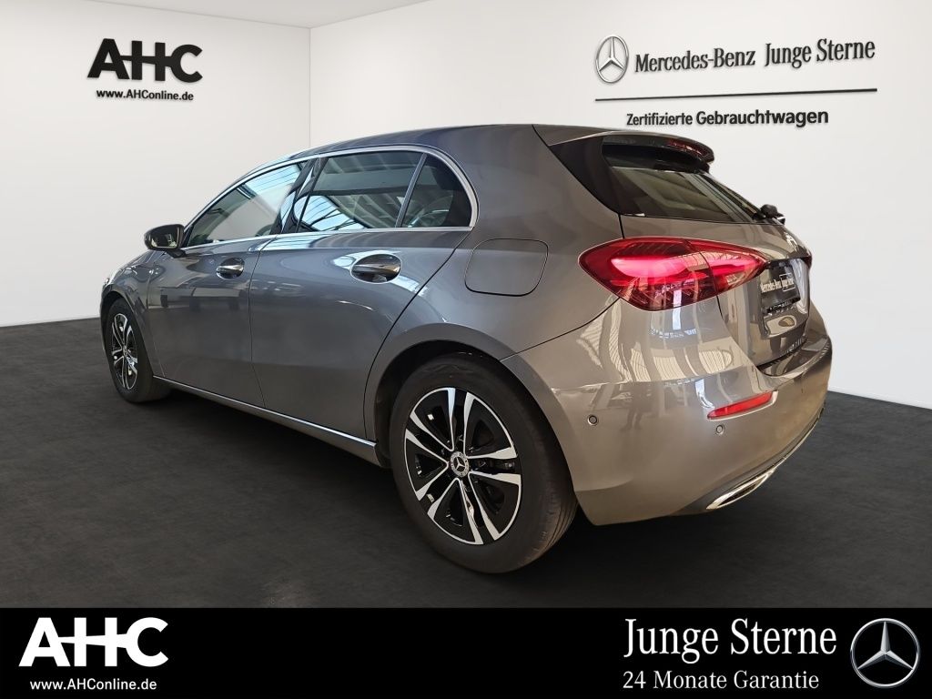 Fahrzeugabbildung Mercedes-Benz A 180 Progressive Navi LED SpurH SHZ KeyLess KAM