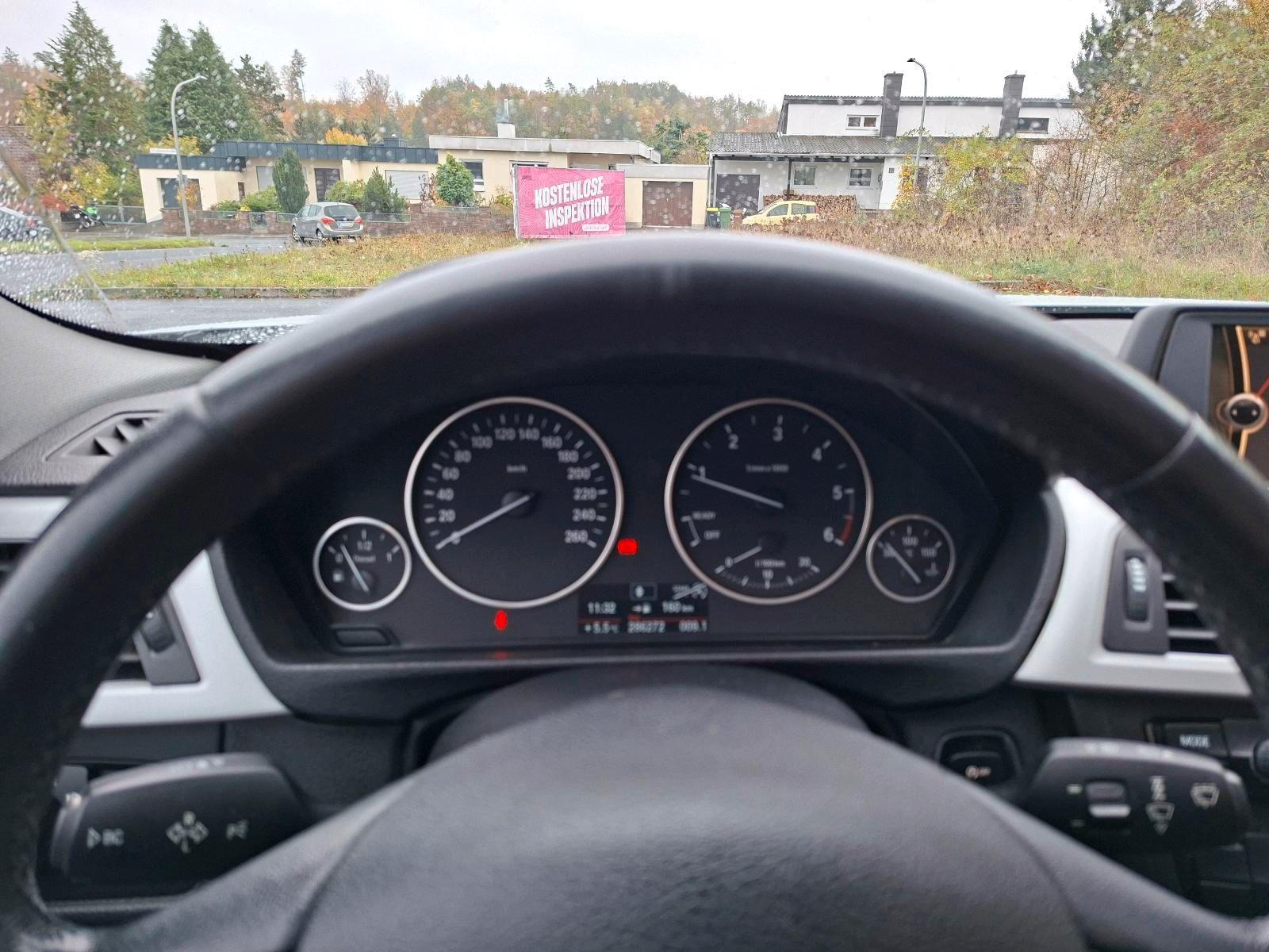 BMW X5 2012 — photo 12