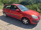 Kia Rio  TÜV 2027 - Kia Rio in Erfurt