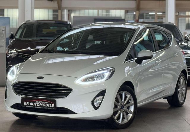 Ford Fiesta Titanium*Ford Vfw+1.Hand*Navi*SHZ*LHZ*Spu