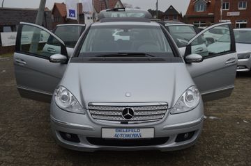 Mercedes-Benz A 150  Avantgarde AHKLamelleSHPDCAlu 17