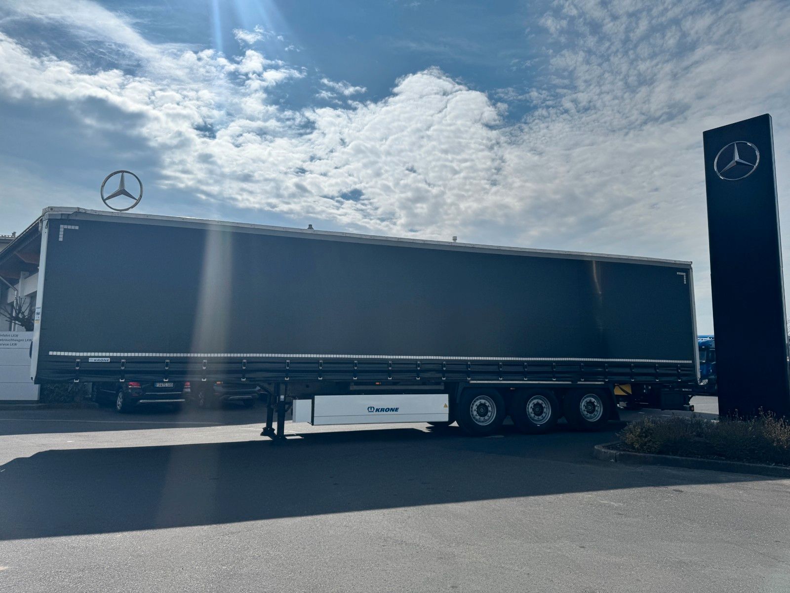 Fahrzeugabbildung Krone SD Auflieger 2x Lift Palettenkasten Schiebeverd.