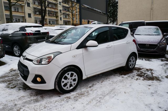 Hyundai i10 Trend, Lenkrad und Sitzheizung