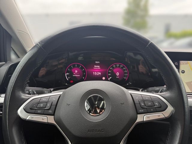 Golf 8 VIII Life 1.0 TSI El. Panodach Navi