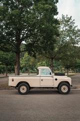 Land Rover Serie III Pick Up - Land Rover mit Benzin-Antrieb: Ii