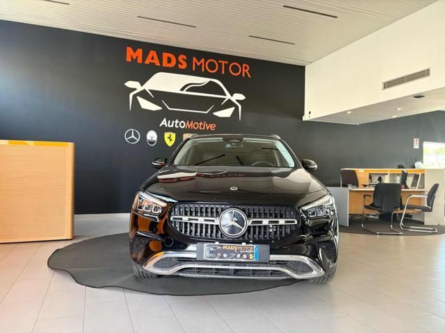 Other MERCEDES-BENZ GLA 200 Automatic AMG Line Advance imagem 2