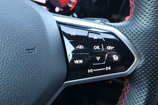 Volkswagen Golf VIII GTI 2.0 TSI AID+ACC+LED+AMBIENT+19"