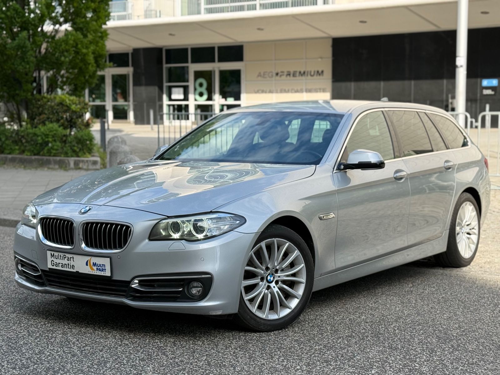 BMW 530 d xDrive Touring//*KAMERA*//*LEDER*