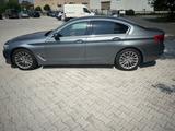 BMW 530 d Luxury Line - BMW 530 mit Diesel-Antrieb: Limousine
