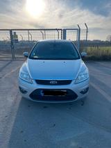 Ford Focus 1.6 Style / TÜV 11.2027 - Ford Focus aus 2008: 1.6