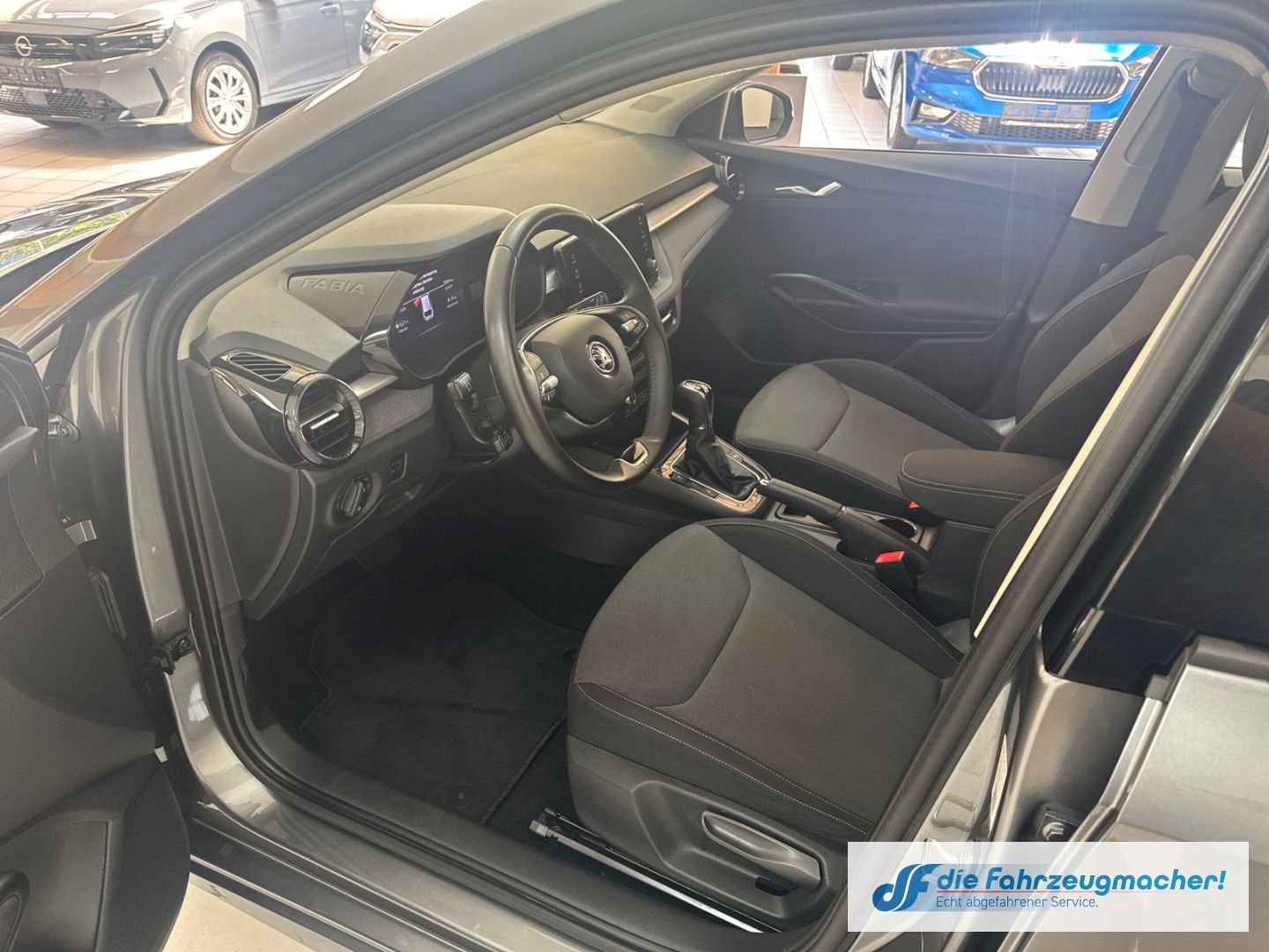 Fahrzeugabbildung SKODA Fabia Selection LED Sperrdiff. ACC Apple CarPlay