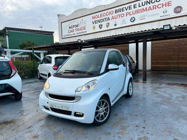 Smart ForTwo 1000 52 kW MHD coupé passion