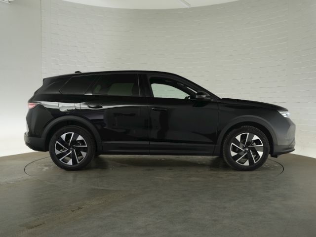 Grandland B GS HYBRID eDCT+LED MATRIX+NAVI+360 G